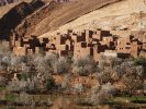 Randonnee sur la piste des casbahs dans la vallee -ounila entre ait benhaddou et telouet