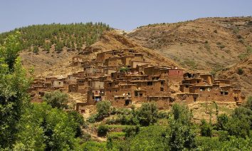 Trek famille haut atlas sur les sentiers berbères et villages du toubkal